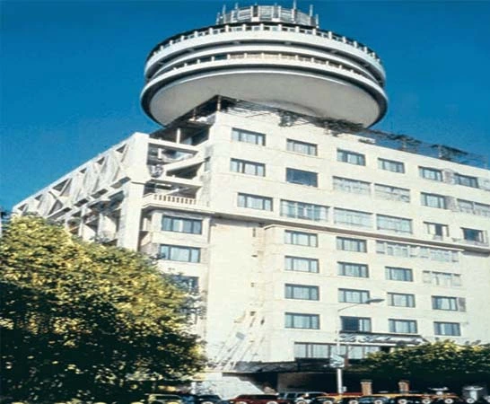 Ambassador Hotel Mumbai escorts